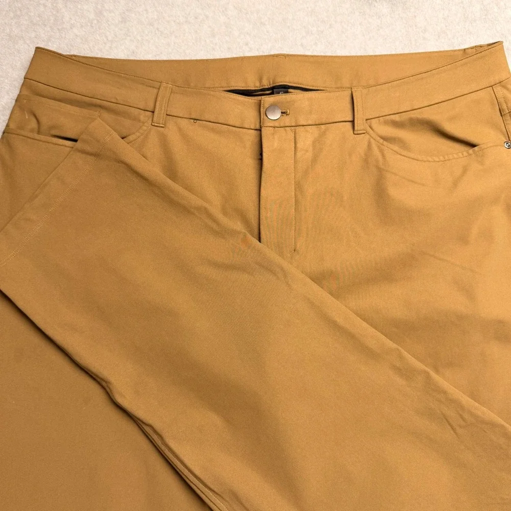 Lululemon Commission Slim-Fit Pant 40 Tan Khaki Warpstreme Chino LM5AQ9S